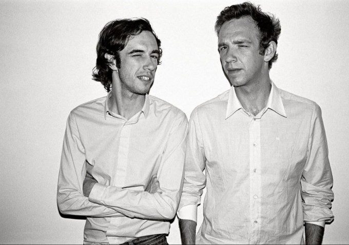 2ManyDJs