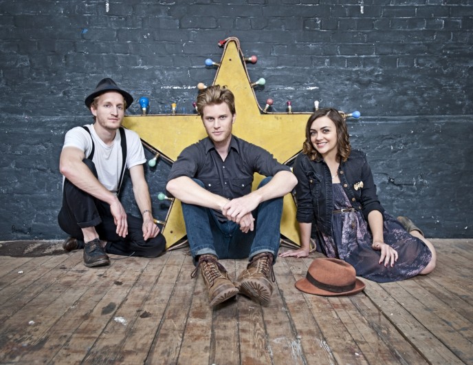 The-Lumineers-Publicity-Shot-3-Photo-credit-Scarlet-Page
