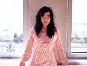 bjork2