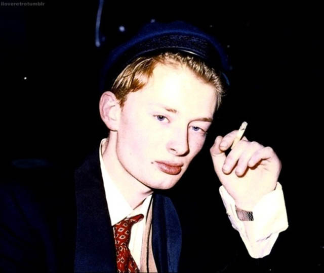 THOM YORKE joven
